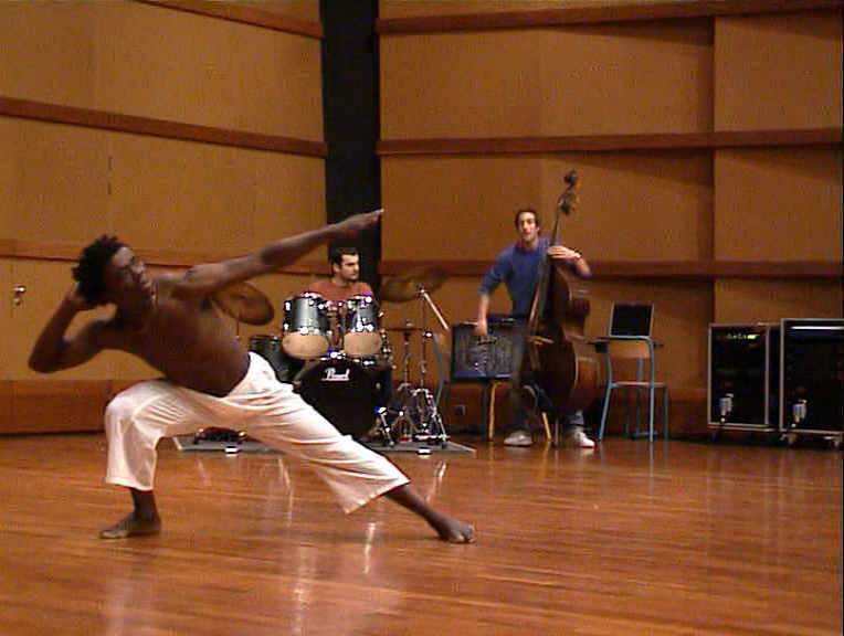 festival off,avignon,théâtre Golovine,compagnie phie, Danse, danse contemporaine, création, Sophie Adam, Alain Basso, Savoie, Tarentaise,Vanoise, ateliers, chorégraphiques, séniors, tous publics, musique, Savoie en scène, spectacle vivant, poésie, artiste chorégraphique, danseur, chorégraphe, Wilfried, Neige, Petites Formes, Festival de la Danse, danseur, danseuse, bourg-saint-maurice, seez, albertville, chambéry, enfants, scolaires